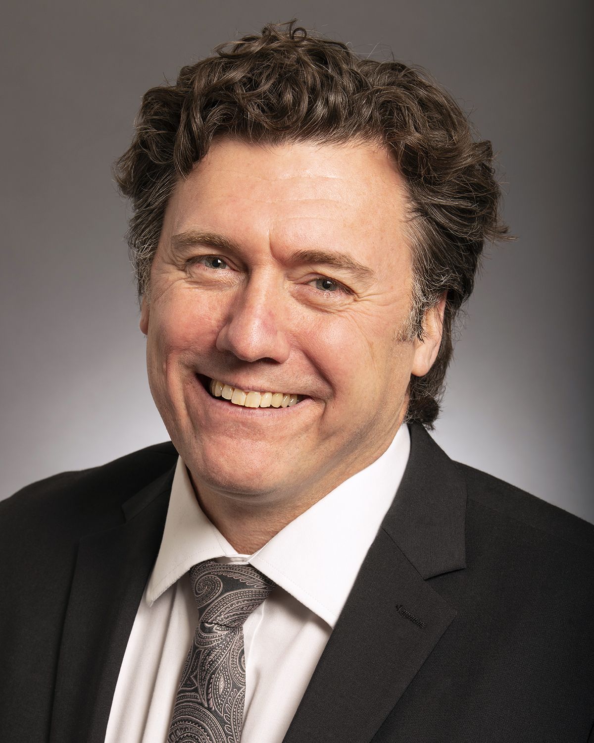 Senator Aric Putnam from Minnesota Senator Aric Putnam - Democratic Minnesota