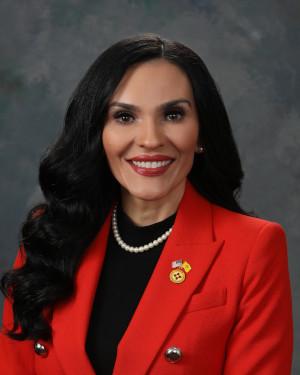 Elaine Sena Cortez